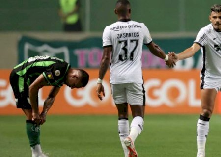 Em jogo de oito gols, Goiás perde para Fluminense de virada - @aredacao