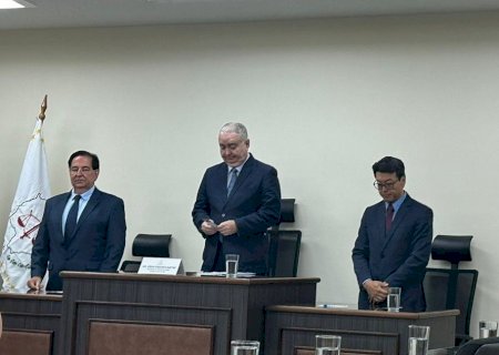 Prefeito Marcos Pacco participa da entrega da reforma e ampliação do prédio do Fórum