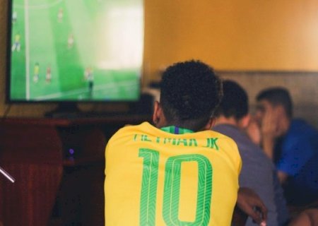 Do Campo ao Cripto: 5 Jogadores de Futebol que Investem