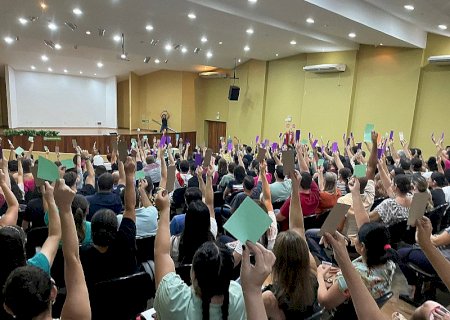 Administrativos da UFGD decretam greve a partir da próxima segunda-feira