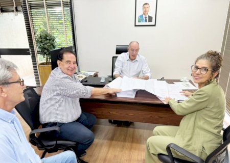 Prefeito de Itaporã entrega projeto para duplicação da MS-156 entre córrego Canhadão e Cemitério Cristo Redentor
