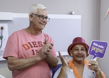 Após transplante, paciente tem alta no dia do aniversário de 1 ano do neto