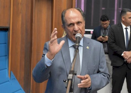 Zé Teixeira reivindica asfalto para distrito e Rio Brilhante