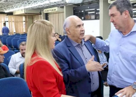 Deputado Londres e prefeita Ilda Machado conquistam 100% de asfalto para Culturama e Fátima do Sul