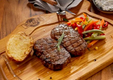 Carne não precisa sair da dieta para melhor saúde intestinal, diz estudo