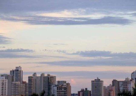 MS se divide em alertas para risco de chuva intensa e onda de calor