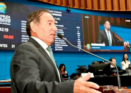 Presidente da ALEMS comemora investimentos em celulose e reconhece esforço da classe política