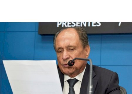 Zé Teixeira reivindica extensão da UEMS para estudantes de Caarapó