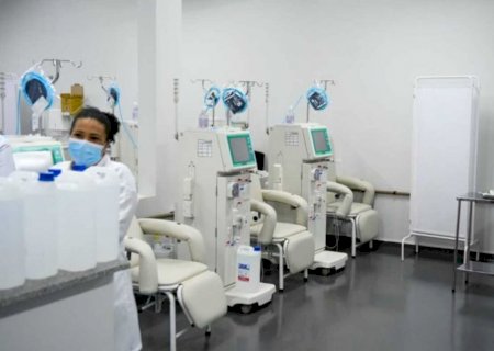 Estado promete ativar quase 100 novas máquinas de hemodiálise