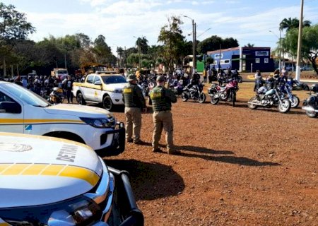 Ações do Detran-MS, voltadas para motociclistas, movimentam cidades do interior