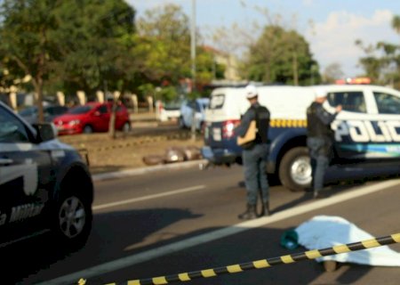 ‘Implorei’: filha chora morte de trabalhador atropelado e queria que ele largasse o emprego
