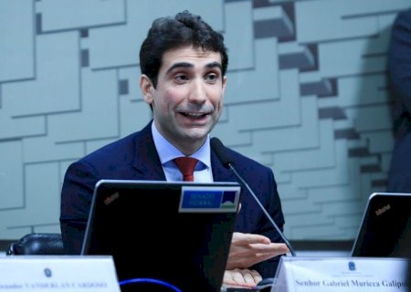 Inflação está se reduzindo, ainda que de forma mais lenta do que o desejado, avalia Galípolo