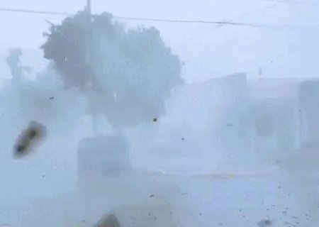 Vento de 139 km/h causa destruição e assusta moradores em Culturama