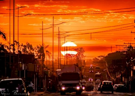 Onda de calor mantém alerta vermelho e preocupa autoridades às vésperas do ano-novo