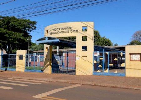 Inscrições para processo seletivo de professores temporários terminam amanhã