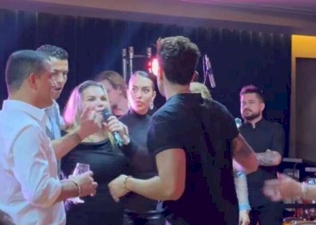 Pela 2&ordf; vez, Luan Santana canta em festa privada de Cristiano Ronaldo