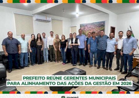 Prefeito Tiago Carbonaro reúne gerentes municipais para alinhamento das ações da gestão em 2026