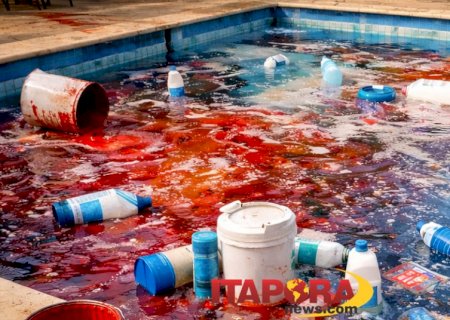 Itaporã - Área de lazer é invadida e piscina é danificada por vandalismo
