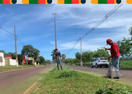 Prefeitura de Itaporã intensifica limpeza e manutenção de canteiros, praças e espaços públicos