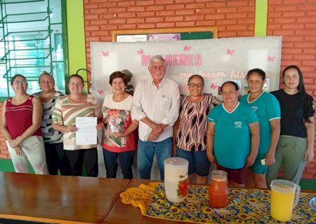 Itaporã - Deputado Zeca visita Distrito de Santa Terezinha (Fotos)