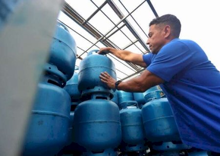 Botij&atilde;o de g&aacute;s de cozinha deve subir at&eacute; R$ 8 em MS a partir de amanh&atilde;