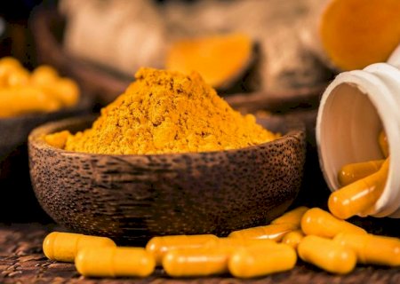 Anvisa alerta para risco raro de danos ao fígado associados a suplementos com cúrcuma