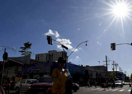 Calorão de até 38°C atinge MS e nova onda já é prevista para abril