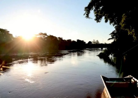 Corpo de homem é encontrado por pescadores em rio