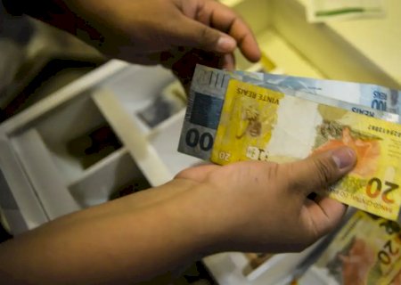 Inadimplência no Brasil supera 74 milhões e pressiona comércio varejista