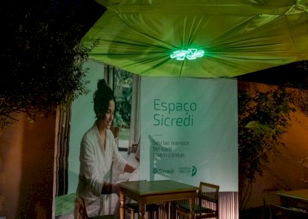 Sicredi Centro-Sul MS/BA leva benefícios exclusivos aos associados durante a Unigran Decor 2026