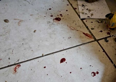 Vizinhos sentem forte odor e homem é encontrado morto dentro de casa