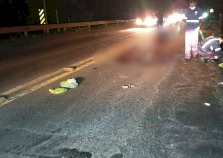 Caminh&atilde;o foge ap&oacute;s matar ciclista na sa&iacute;da de Dourados para Ponta Por&atilde;