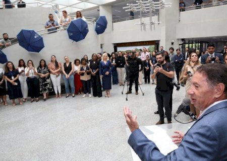 Gerson participa de homenagem às mães na ALEMS e destaca união familiar como legado