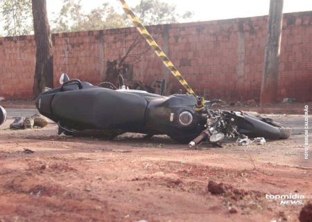 Homem sem CNH atropela e fere mulher de moto na Vila Bandeirante
