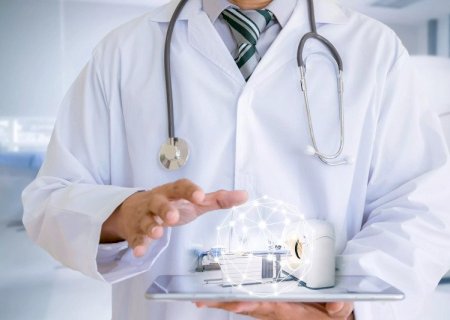 Homem é preso ao tentar usar documentos falsos para cursar medicina no Paraguai