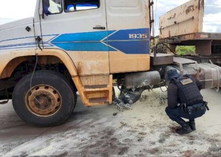 Justi&ccedil;a solta caminhoneiro que matou mulher atropelada e arrastou moto por 5 km