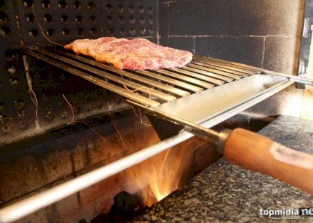Churrasco do Dia das Mães pode pesar no bolso com preços até 242% maiores em Campo Grande