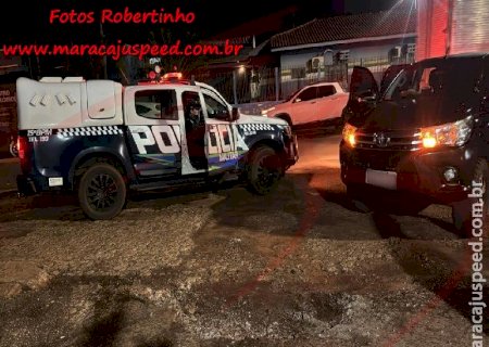 PERSEGUIÇÃO E TIROS: Homem foge com Hilux de oficial de justiça, bate em viatura e acaba preso pela PM em Maracaju