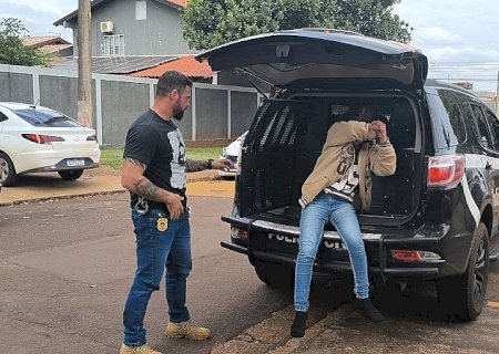 "Ele pegou meu colchão", diz mulher presa após matar homem queimado em Dourados