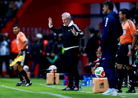 Técnico do México diz que ainda não sabe "nem três jogadores" que serão titulares na Copa