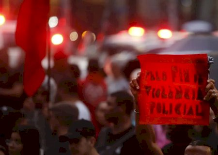 Estado pede desculpa a familiares de vítimas de violência policial