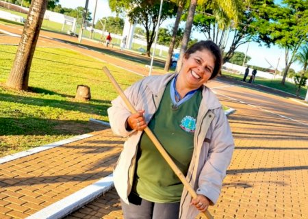 Exemplo de integridade: servidora de Sidrolândia é homenageada por devolver Pix de R$ 203 mil