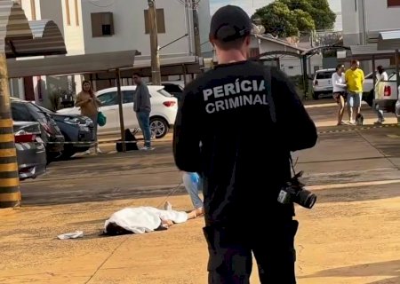 Policial aplica mata-leão em ladrão de carro e suspeito morre em MS