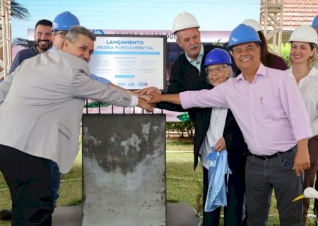 Geraldo Resende participa de marco histórico para a saúde com início das obras da radioterapia