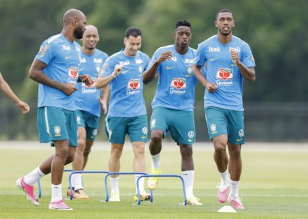Escalação da Seleção: Ancelotti faz testes e mantém mistério sobre substituto de Raphinha