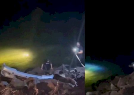 Motorista bêbado bate em caminhonete, veículo cai em rio e mata homem na MS-444 (vídeo)