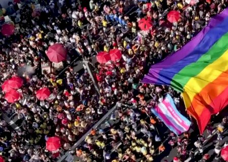 Caminhos da Reportagem aborda Pink money e o valor da diversidade
