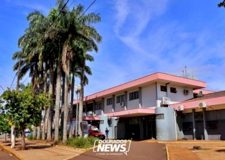 Homem morre no Hospital da Vida após cair de andaime durante crise convulsiva