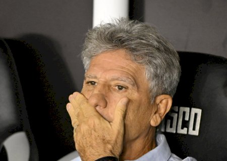 Renato Gaúcho balança no cargo, e direção do Vasco avalia demissão
