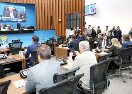 Deputados votam projeto que cria diretrizes para promoção da saúde nas escolas